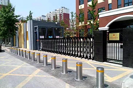 不锈钢隔离柱 不锈钢隔离柱